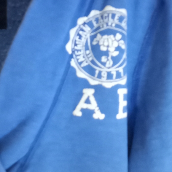 Blue low v-neck hoodie - Picture 3 of 6